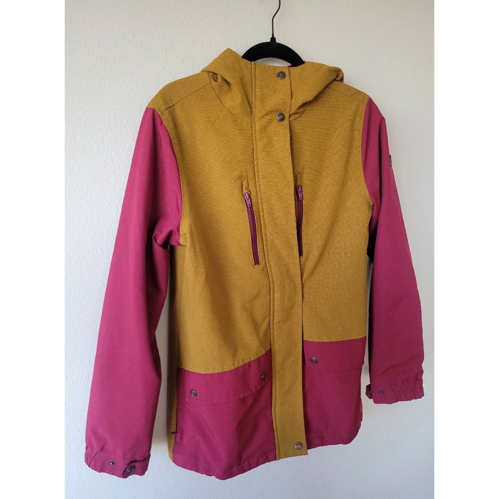 Aperture Technical Outerwear Pink Gold Waterproof Snowboard Jacket - Small
